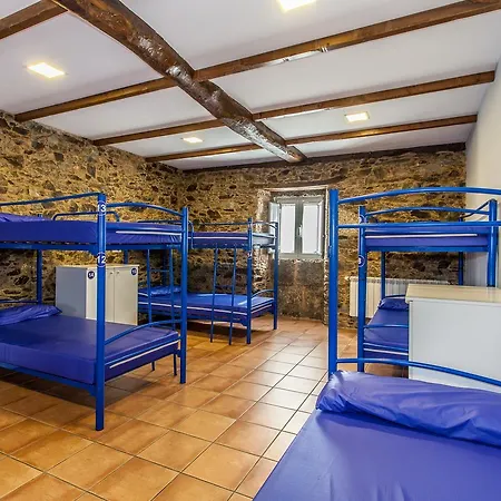 Hostel Milpes