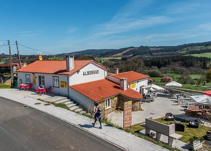 Milpes אכסניה *